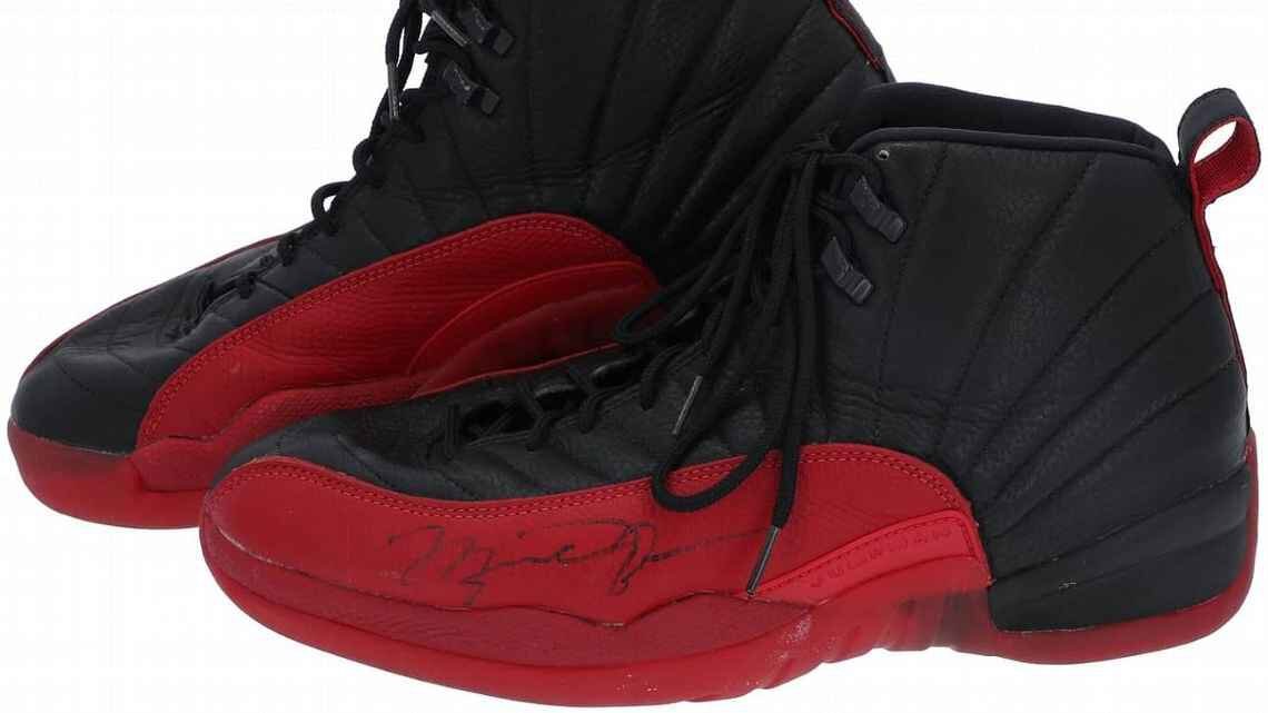 Air jordan 12 flu game hot sale 104 000